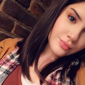 Meet your Posher, Shay